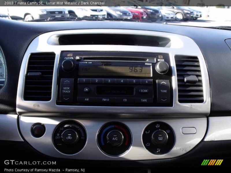 Lunar Mist Metallic / Dark Charcoal 2003 Toyota Camry SE