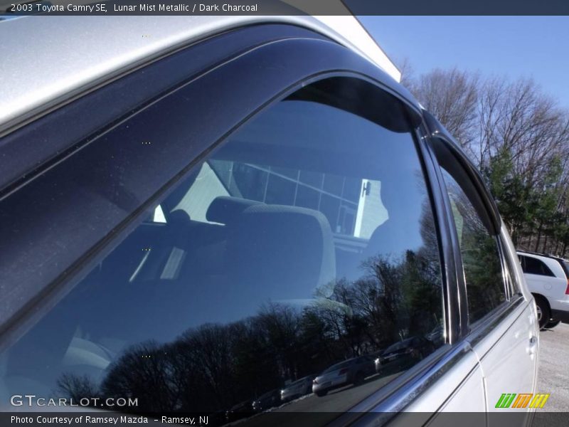 Lunar Mist Metallic / Dark Charcoal 2003 Toyota Camry SE