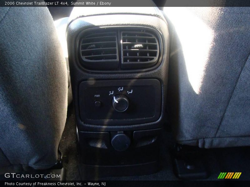 Summit White / Ebony 2006 Chevrolet TrailBlazer LT 4x4