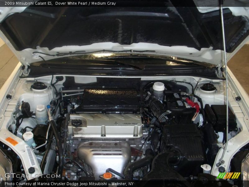Dover White Pearl / Medium Gray 2009 Mitsubishi Galant ES