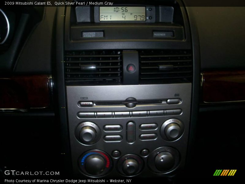 Quick Silver Pearl / Medium Gray 2009 Mitsubishi Galant ES