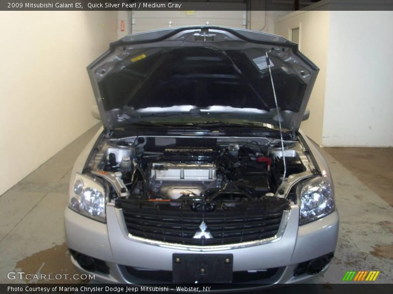 Quick Silver Pearl / Medium Gray 2009 Mitsubishi Galant ES