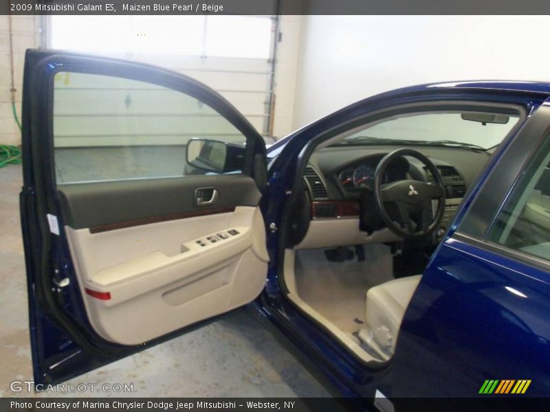 Maizen Blue Pearl / Beige 2009 Mitsubishi Galant ES