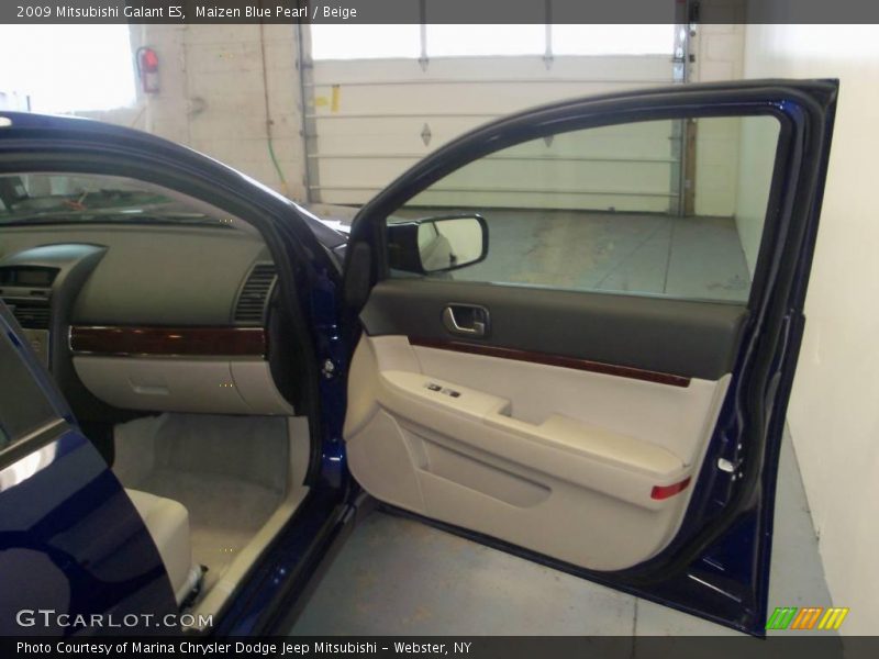 Maizen Blue Pearl / Beige 2009 Mitsubishi Galant ES