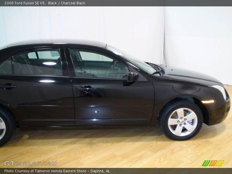 Black / Charcoal Black 2006 Ford Fusion SE V6