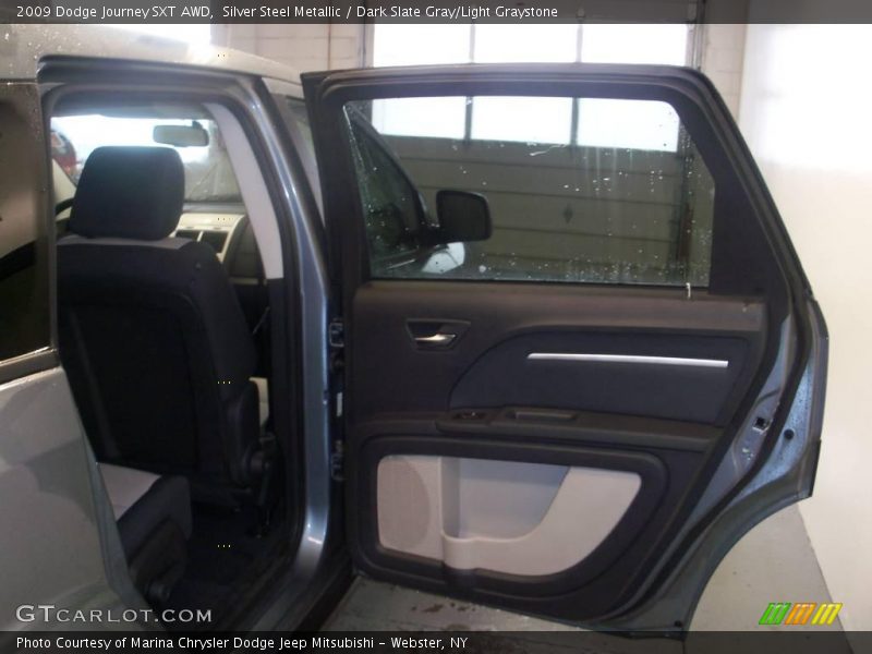 Silver Steel Metallic / Dark Slate Gray/Light Graystone 2009 Dodge Journey SXT AWD