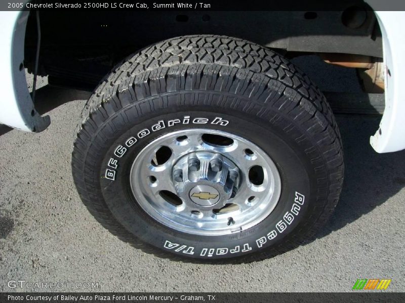Summit White / Tan 2005 Chevrolet Silverado 2500HD LS Crew Cab
