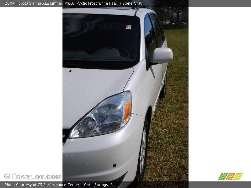 Arctic Frost White Pearl / Stone Gray 2004 Toyota Sienna XLE Limited AWD