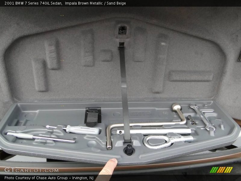 Impala Brown Metallic / Sand Beige 2001 BMW 7 Series 740iL Sedan
