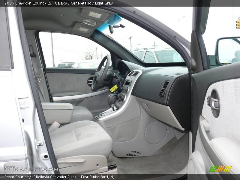 Galaxy Silver Metallic / Light Gray 2006 Chevrolet Equinox LS