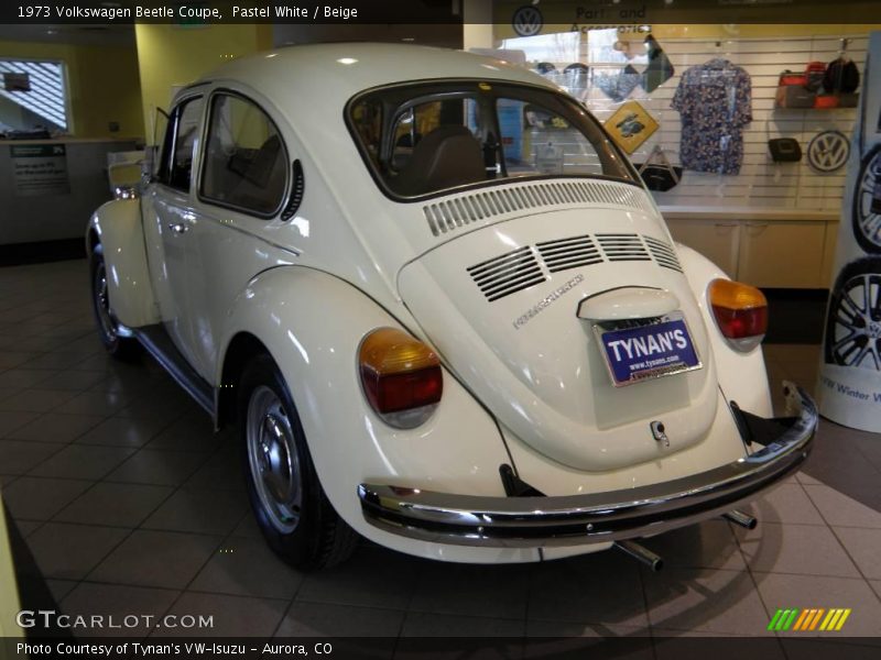 Pastel White / Beige 1973 Volkswagen Beetle Coupe