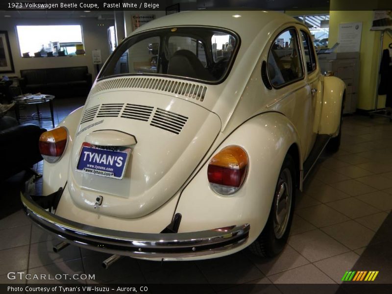 Pastel White / Beige 1973 Volkswagen Beetle Coupe