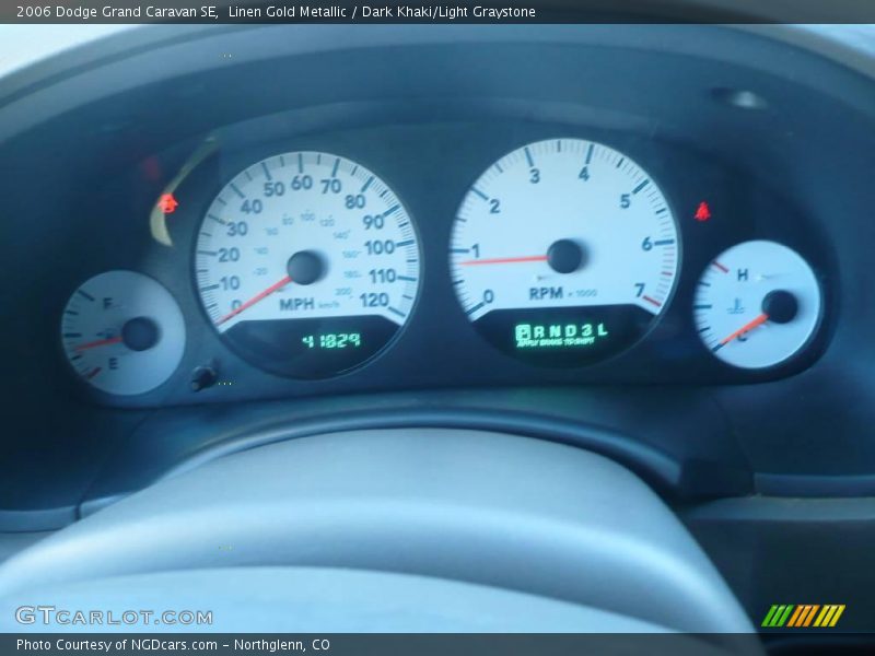 Linen Gold Metallic / Dark Khaki/Light Graystone 2006 Dodge Grand Caravan SE