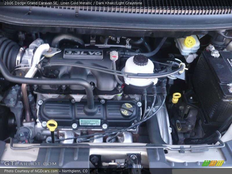 Linen Gold Metallic / Dark Khaki/Light Graystone 2006 Dodge Grand Caravan SE