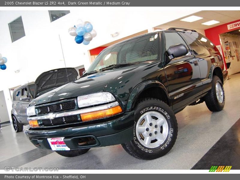 Dark Green Metallic / Medium Gray 2005 Chevrolet Blazer LS ZR2 4x4