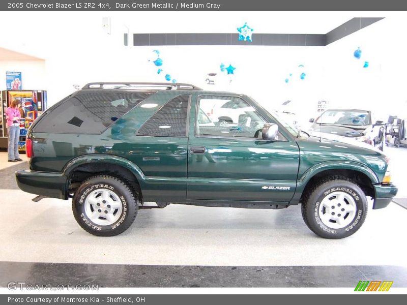 Dark Green Metallic / Medium Gray 2005 Chevrolet Blazer LS ZR2 4x4