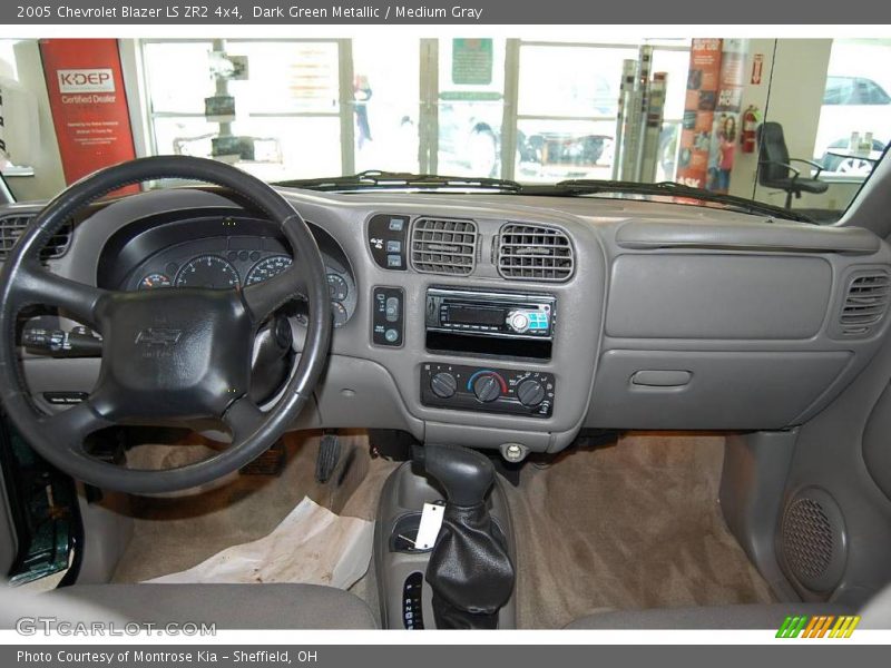 Dark Green Metallic / Medium Gray 2005 Chevrolet Blazer LS ZR2 4x4