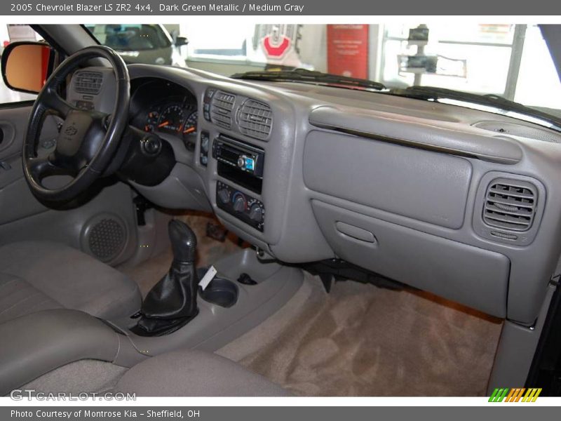 Dark Green Metallic / Medium Gray 2005 Chevrolet Blazer LS ZR2 4x4