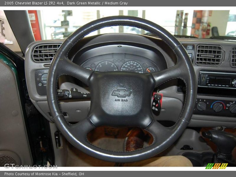 Dark Green Metallic / Medium Gray 2005 Chevrolet Blazer LS ZR2 4x4