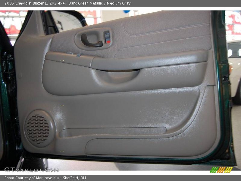 Dark Green Metallic / Medium Gray 2005 Chevrolet Blazer LS ZR2 4x4