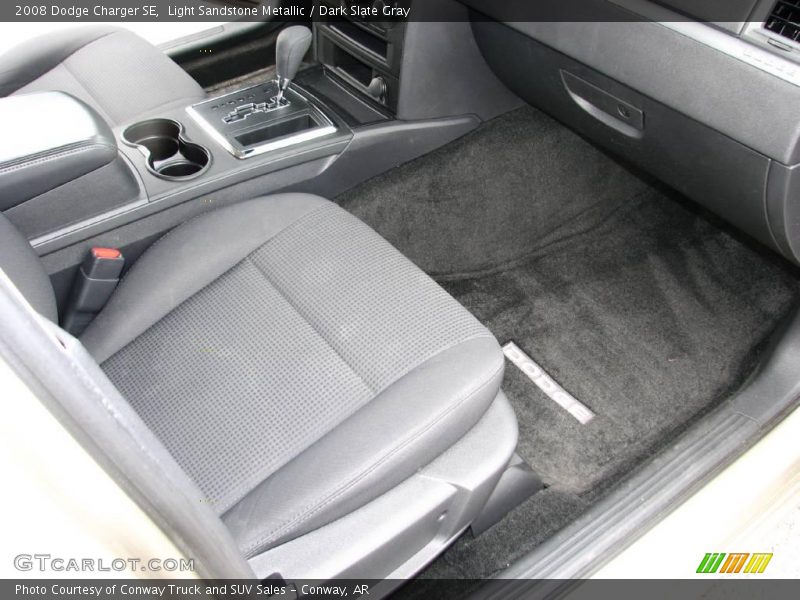 Light Sandstone Metallic / Dark Slate Gray 2008 Dodge Charger SE