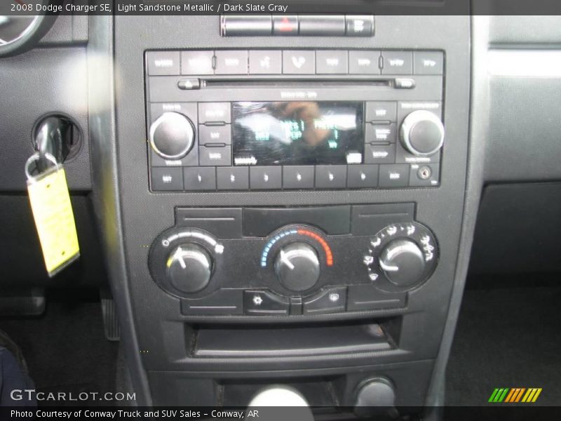 Light Sandstone Metallic / Dark Slate Gray 2008 Dodge Charger SE