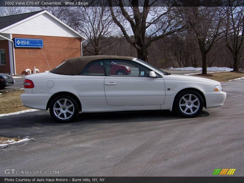 White / Beige 2002 Volvo C70 HT Convertible