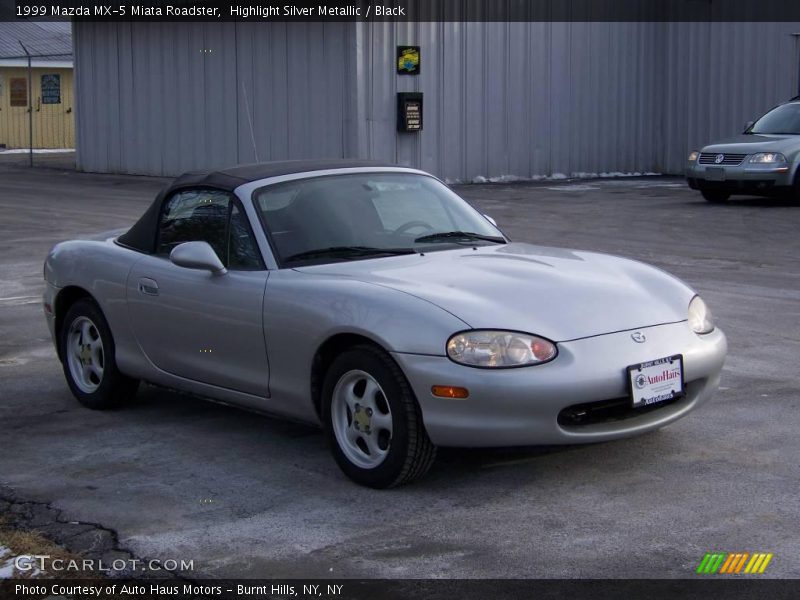 Highlight Silver Metallic / Black 1999 Mazda MX-5 Miata Roadster