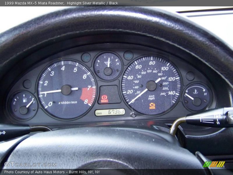 Highlight Silver Metallic / Black 1999 Mazda MX-5 Miata Roadster