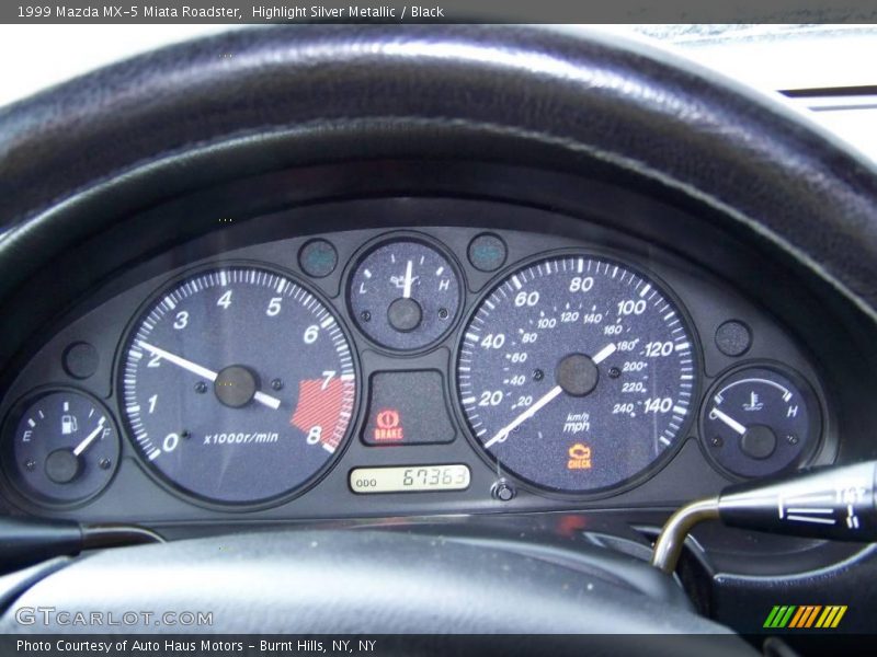 Highlight Silver Metallic / Black 1999 Mazda MX-5 Miata Roadster