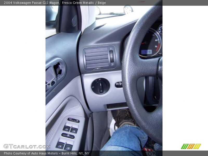 Fresco Green Metallic / Beige 2004 Volkswagen Passat GLS Wagon