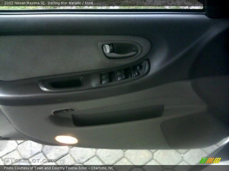 Sterling Mist Metallic / Frost 2002 Nissan Maxima SE