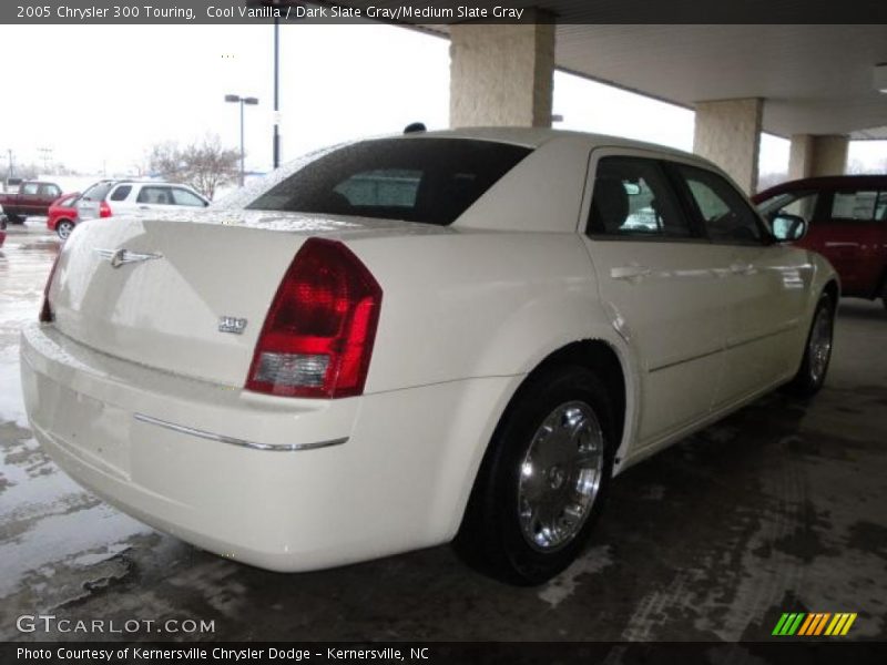 Cool Vanilla / Dark Slate Gray/Medium Slate Gray 2005 Chrysler 300 Touring