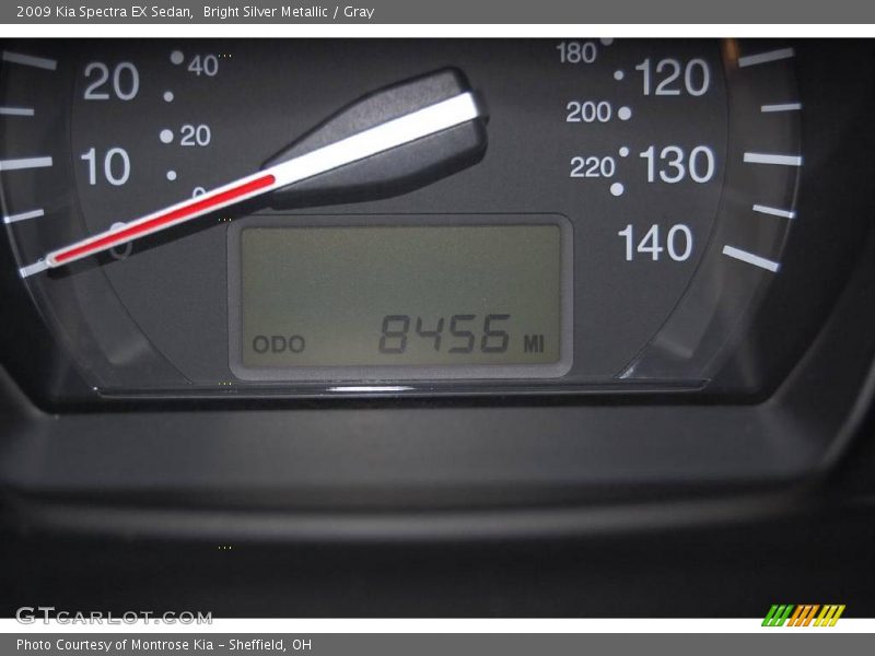 Bright Silver Metallic / Gray 2009 Kia Spectra EX Sedan