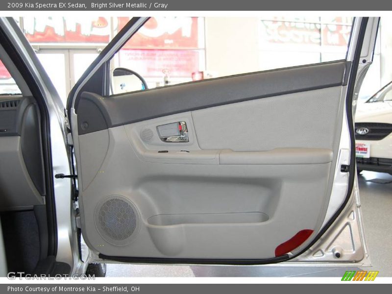 Bright Silver Metallic / Gray 2009 Kia Spectra EX Sedan