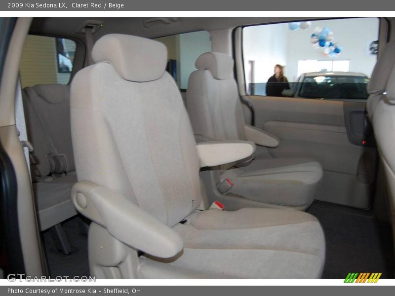 Claret Red / Beige 2009 Kia Sedona LX