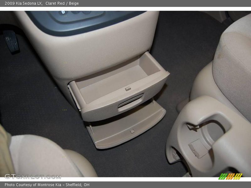 Claret Red / Beige 2009 Kia Sedona LX