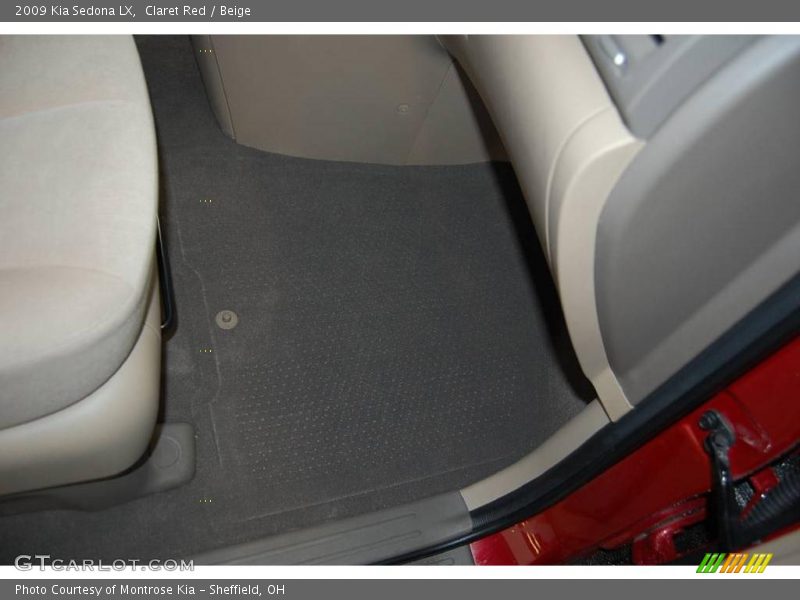Claret Red / Beige 2009 Kia Sedona LX