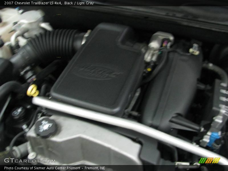 Black / Light Gray 2007 Chevrolet TrailBlazer LS 4x4