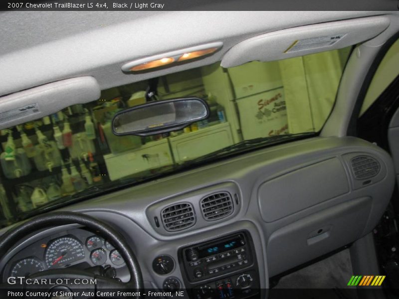Black / Light Gray 2007 Chevrolet TrailBlazer LS 4x4
