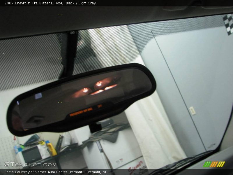 Black / Light Gray 2007 Chevrolet TrailBlazer LS 4x4