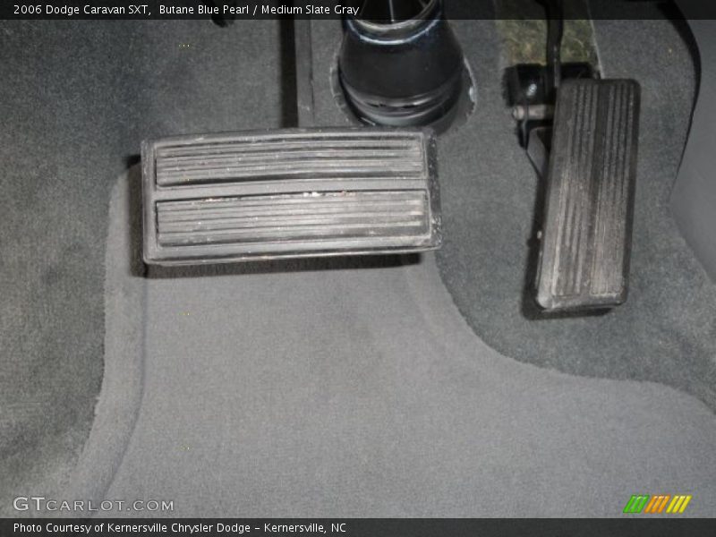 Butane Blue Pearl / Medium Slate Gray 2006 Dodge Caravan SXT