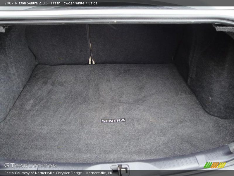 Fresh Powder White / Beige 2007 Nissan Sentra 2.0 S