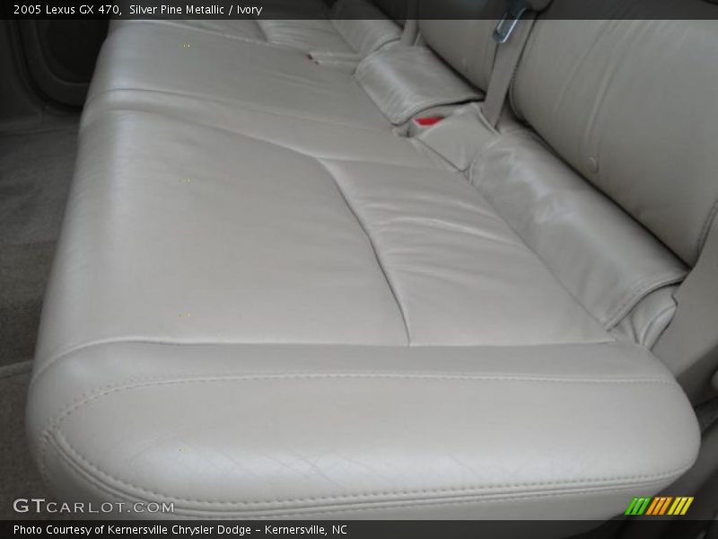 Silver Pine Metallic / Ivory 2005 Lexus GX 470