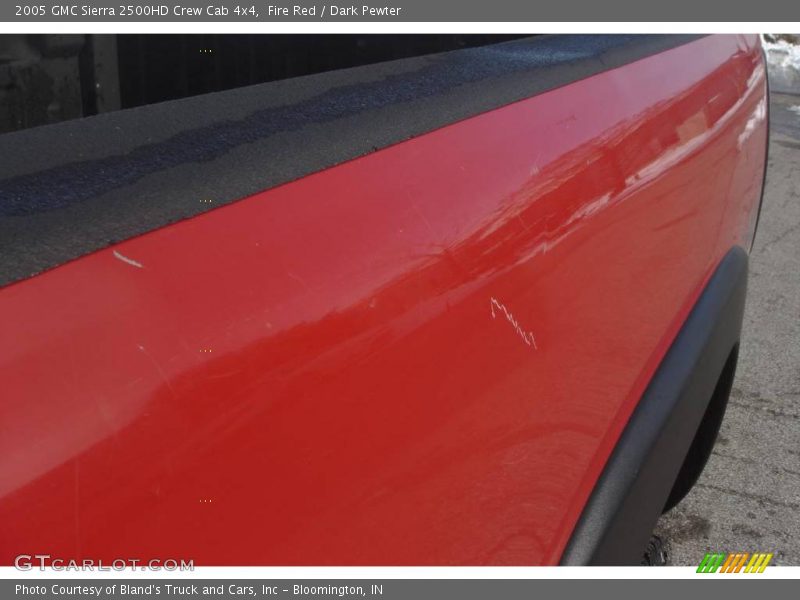Fire Red / Dark Pewter 2005 GMC Sierra 2500HD Crew Cab 4x4