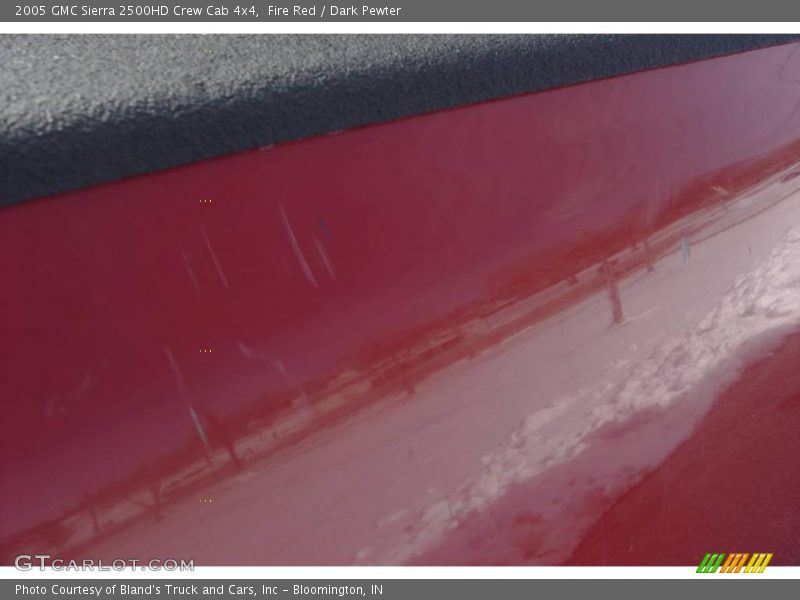 Fire Red / Dark Pewter 2005 GMC Sierra 2500HD Crew Cab 4x4