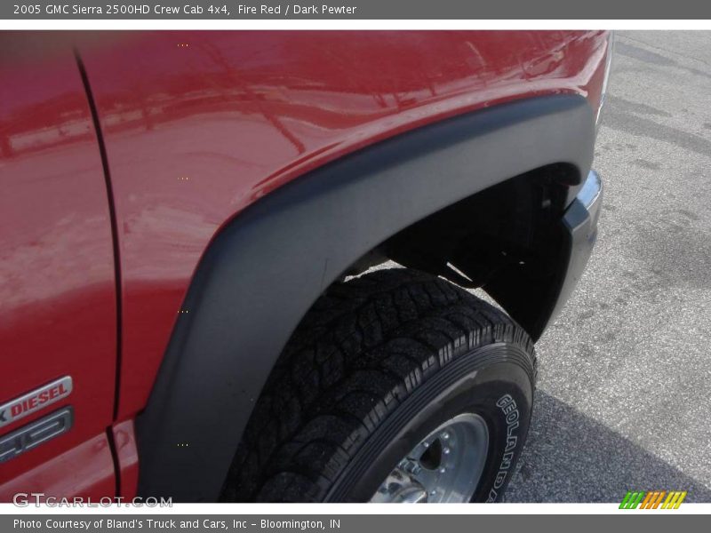 Fire Red / Dark Pewter 2005 GMC Sierra 2500HD Crew Cab 4x4