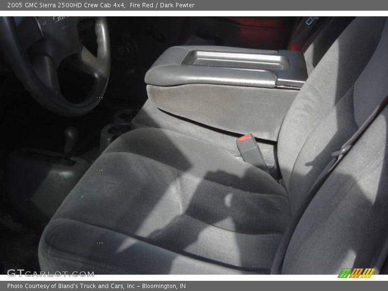 Fire Red / Dark Pewter 2005 GMC Sierra 2500HD Crew Cab 4x4