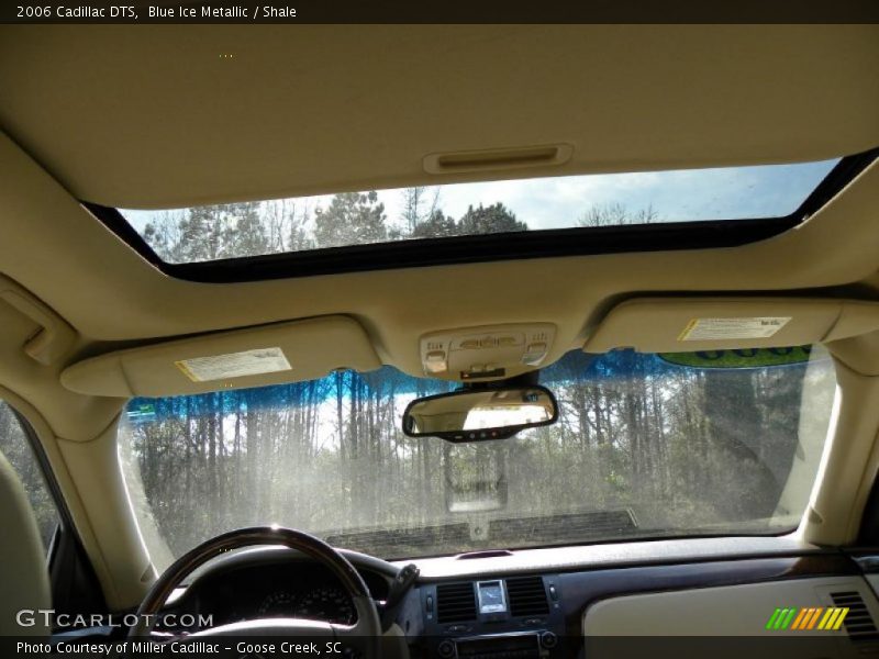 Blue Ice Metallic / Shale 2006 Cadillac DTS