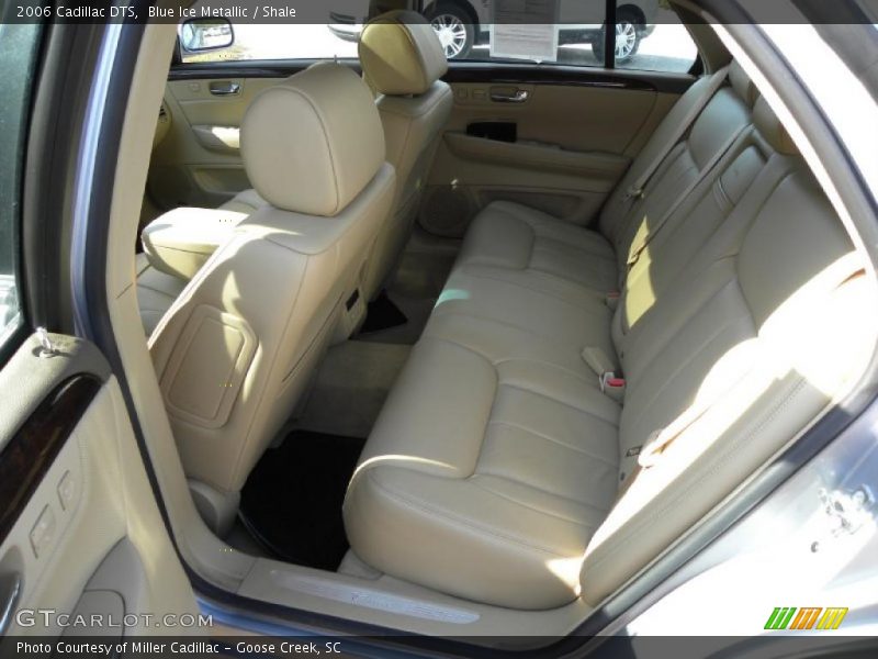 Blue Ice Metallic / Shale 2006 Cadillac DTS